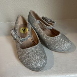 Girl Shoes, Size 9