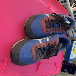 Never Worn Vintage ASICS Size 12