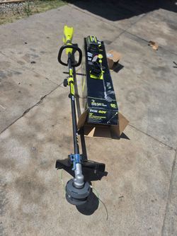 Ryobi 40V 15" Attachment Capable String Trimmer Kit