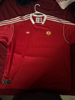 Men Adidas Manchester United Jersey Xl