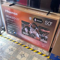 Hisense - 50" Class QD7 Series MiniLED QLED 4K UHD HDR Smart Fire TV (2025)