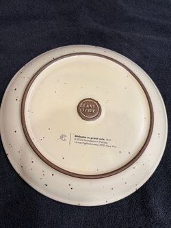 an East Fork ceramic side plate from their Matisse Collection, featuring a black-line face portrait inspired by Henri Matisse's 1945 aquatint print Bé