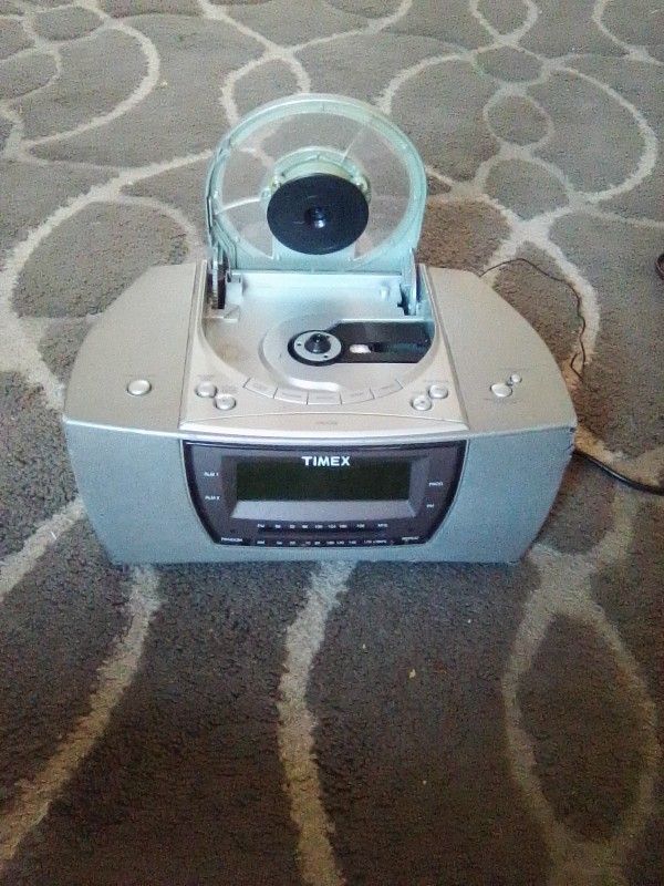 Timex CD And Radio Player