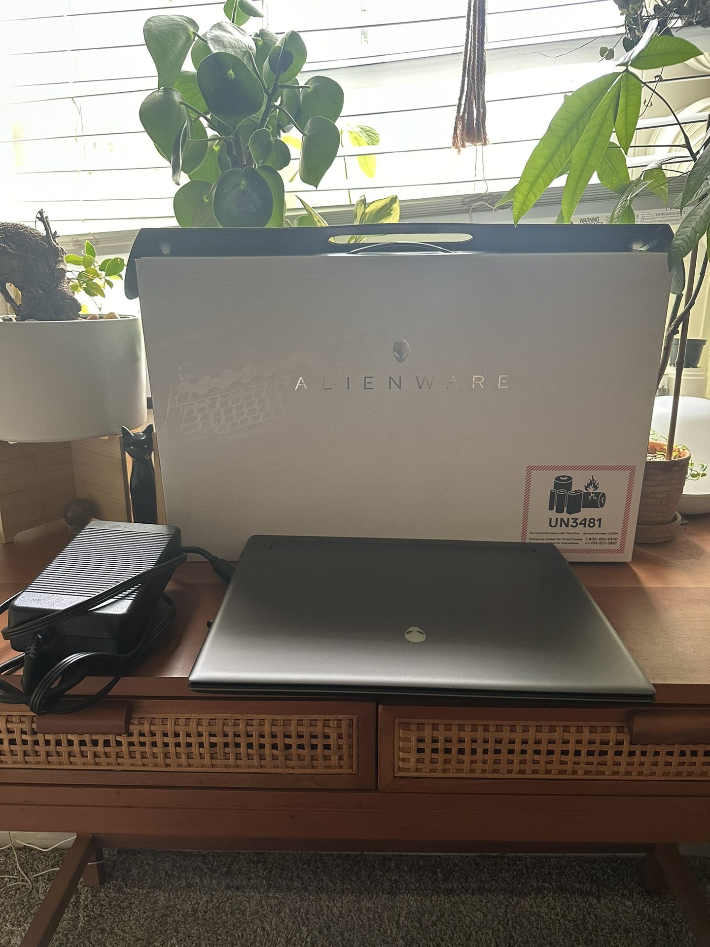 Alienware M16 R1 16” QHD 165HZ i7-13700HX 16GB RAM 1TB SSD NVIDIA RTX 4070