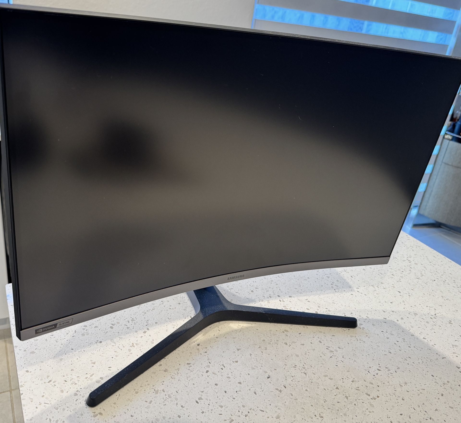Samsung C27RG50FQN (CRG5)