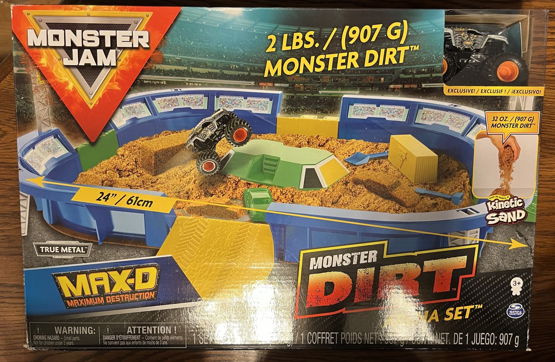 Monster Jam Monster Dirt Arena Set w/ Exclusive Max D Monster Truck Brand New