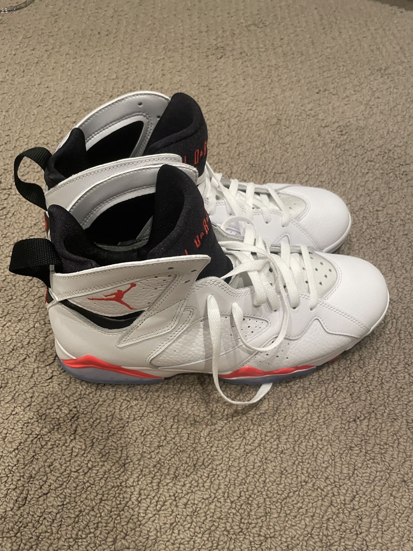 Air Jordan Retro White Crimson Infrared Black CU9307 160 Mens