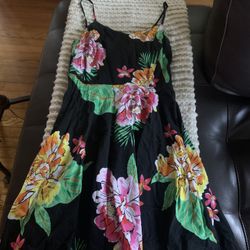 Old Navy Floral Sundress Fit & Flare Black Tropical Print Adj Straps Size Medium