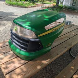 John Deere Hood 135 Automatic