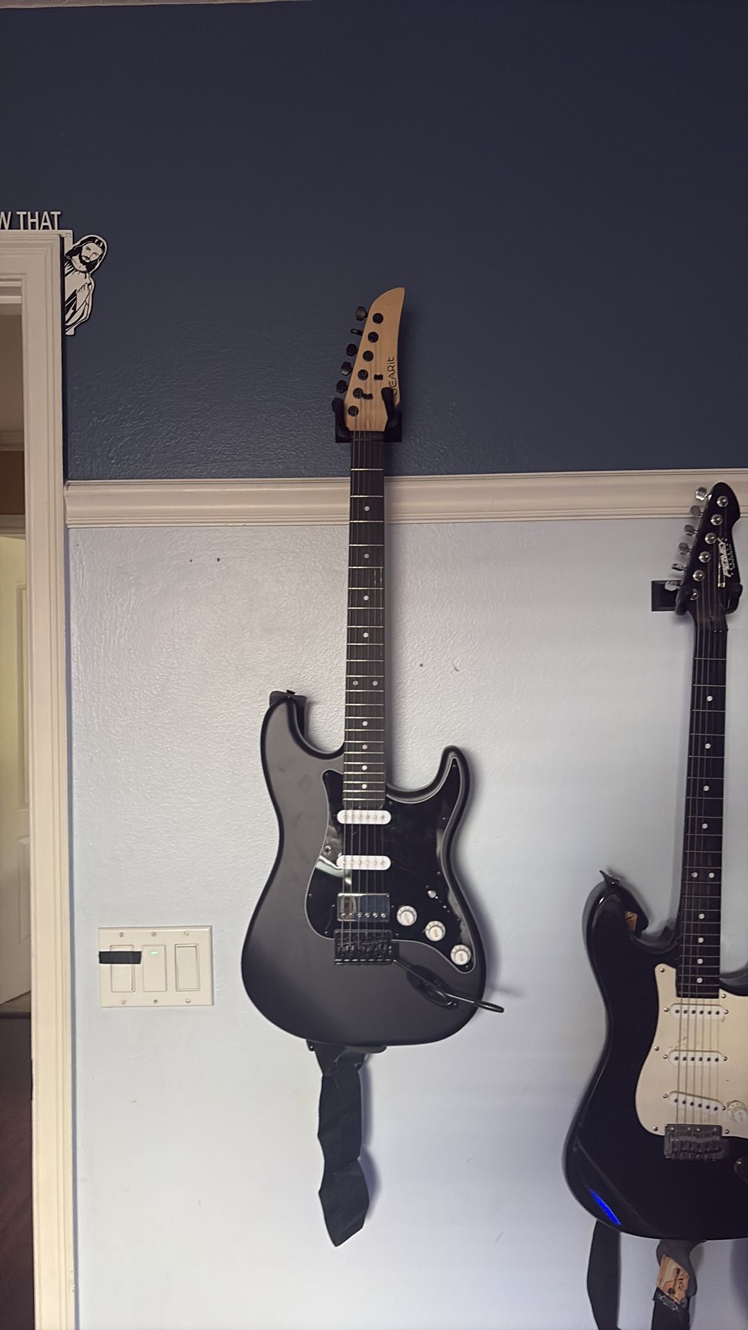 Electric Guitar with mini AMP