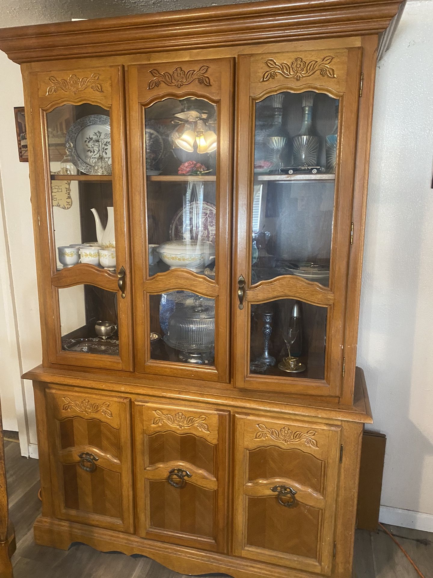 China Cabinet 