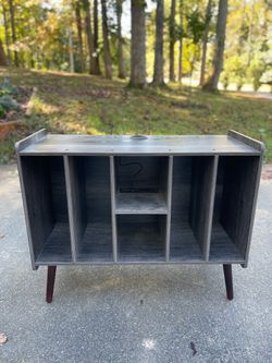 Nice Lighted Vinyl/Record Storage Stand