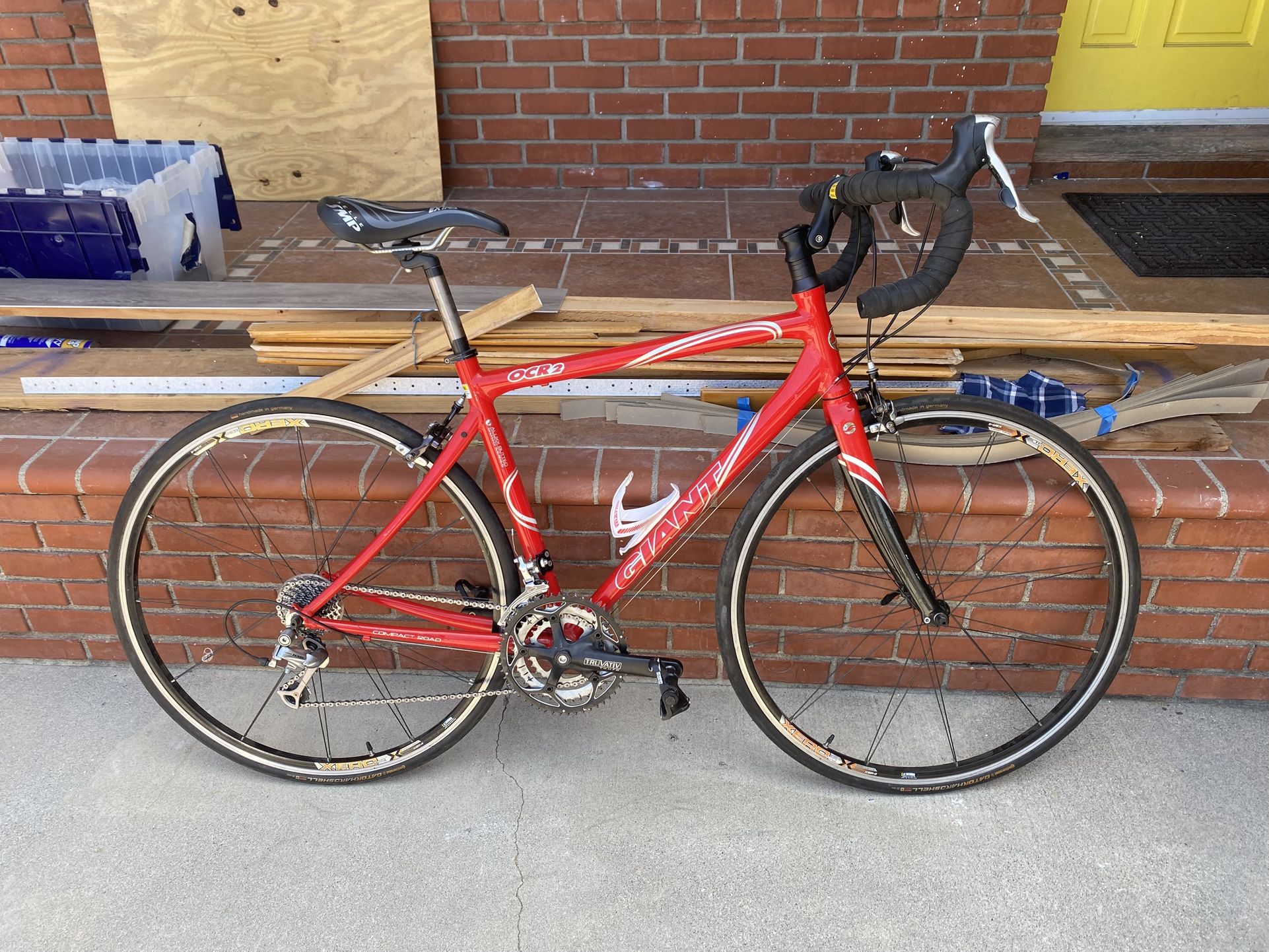 Giant Road Bike