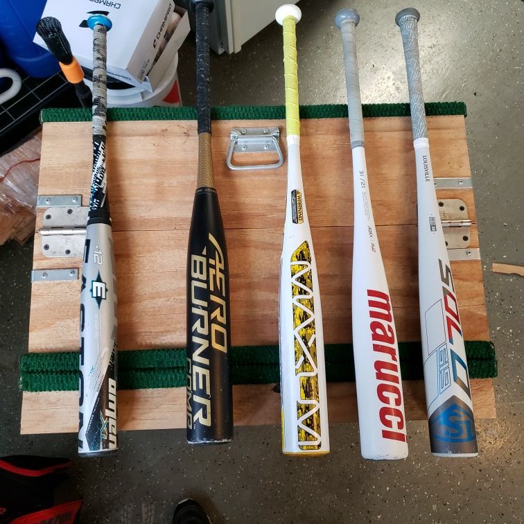 Baseball Bats Louisville 619 Solo, Marucci Cat 7, Maxum. Adidas Aeroburner, Easton Omen