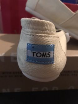 Natural color toms