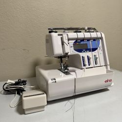 elna 945 Serger