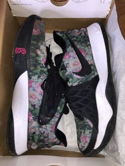 Nike Kyrie 1s Floral Only used 3 times! In original box and super clean! Can do meet ups in NYC.