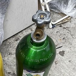 Noz Tank