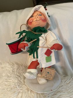 Reduced 1/2 Price Vintage Annalee drummer boy