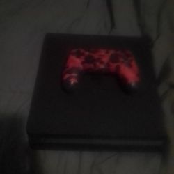 Ps4 With Remote Control 