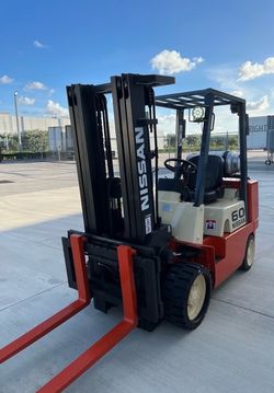 Nissan Forklift 5000 LBS