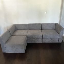 SECTIONAL COUCH/ STORAGE COUCH/ GREY COUCH