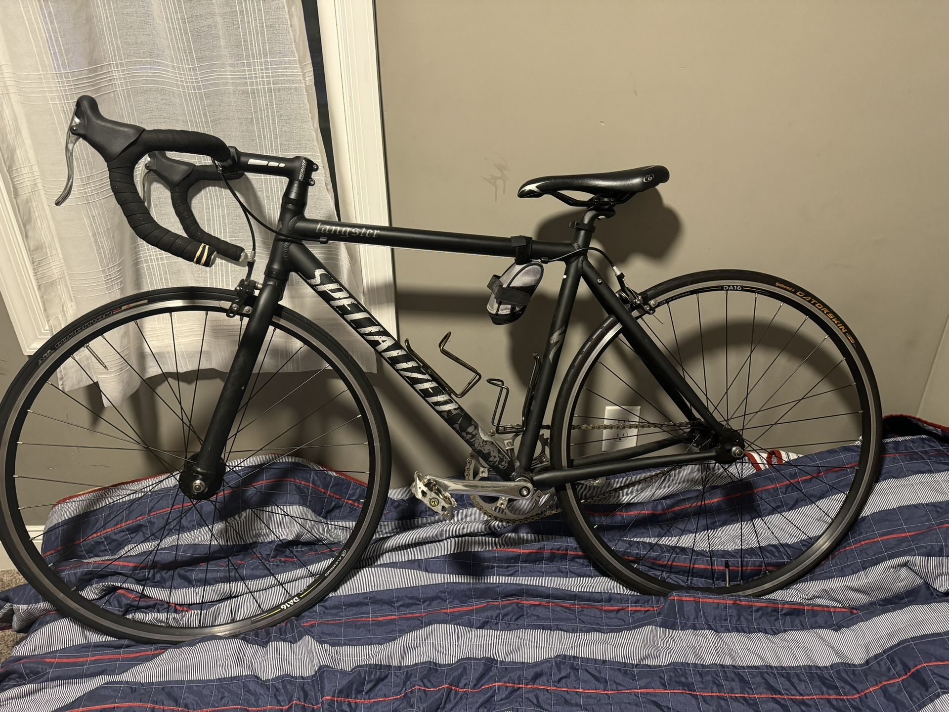 Specialized bicycle langster all made of aluminum