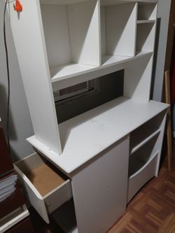 Book shelf desk all in 1