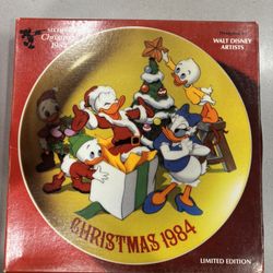 Vintage Disney Donald Plate 1984