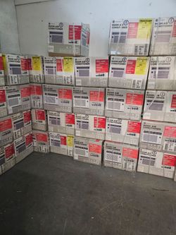 Room air conditioner new $200
