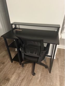 WFH Desk & Swivel Chair