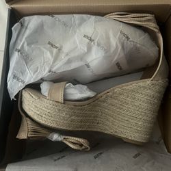 Fashion Nova Wedges