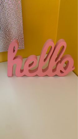 “hello” sign