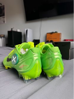 Grinch football cleats