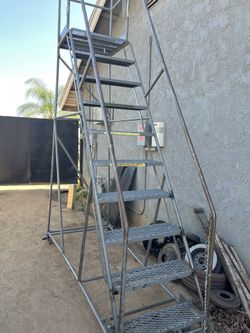 Perforated 24"W 9 Step Steel Rolling Ladder 21"D Top Step