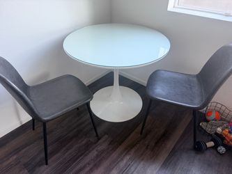 Dining set