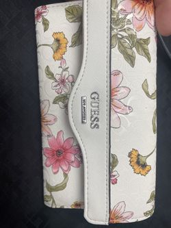 Guess Wallet!