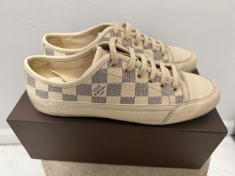 Louis Vuitton Damier Azur Low-Top Sneakers – Women’s – With Box & Dust Bags