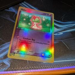 Ralts 66/109 Ruby and Saphire (reverse) Light Play Pokemon