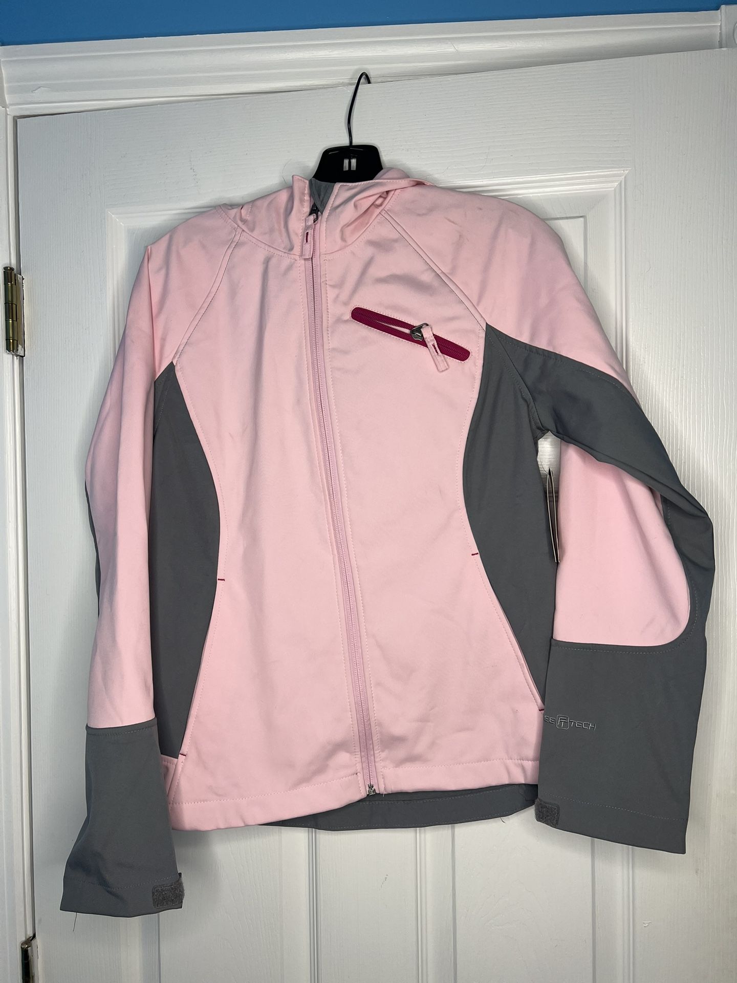 Free Tech Performance Outerware Ladies Hooded Jacket Small