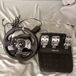 Logitech G920 Racing Wheel + Pedals (Xbox/PC) – Great Condition