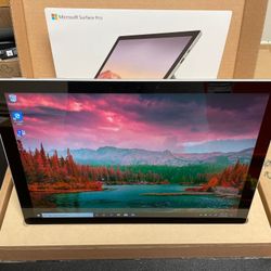 Microsoft Surface Pro 7 1TB Brand NEW -Core i7 16GB RAM!!!