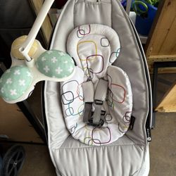 4mom Multi-Motion Baby Swing 