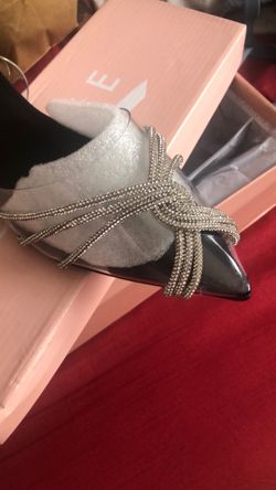 Size 81/2 brand new