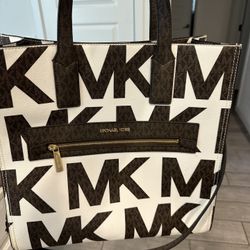 Michael Kors Monogram Purse