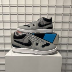 Nike Mac Attack Size 9