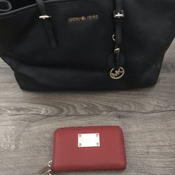  Michael Kors purse and wallet set