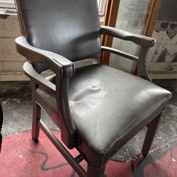 Vintage Banker Attorney Desk Chair