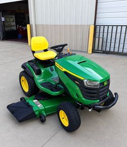 John Deere s-180 riding mower