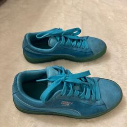 Puma Classic Plus Suede Bright Blue Sneakers Shoe Youth Size 5